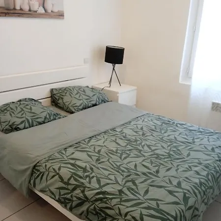 Apartment F3 50m Clim Wifi 2 Balcons *